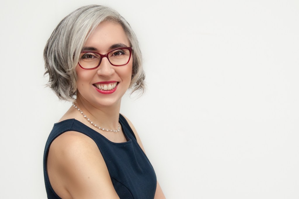 Headshot of Sonia Nicholson.